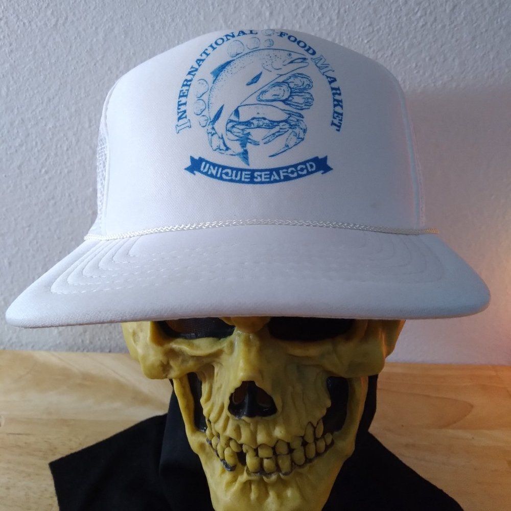 Vintage International Seafood C-Food Market Rope Snap Back Trucker Hat